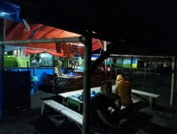 Wisata Pantai Pelabuhan Ratu Sepi pengunjung Di malam pergantian Tahun,Pedagang Mengeluh