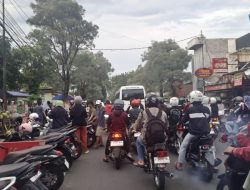 Ngabuburit,Pegunjung Padati Kuliner Jln Siliwangi Cianjur