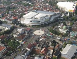 Bundaran Tugu Lampu Gentur,Ikon Keindahan Dan Simbol Kebanggaan Warga Cianjur